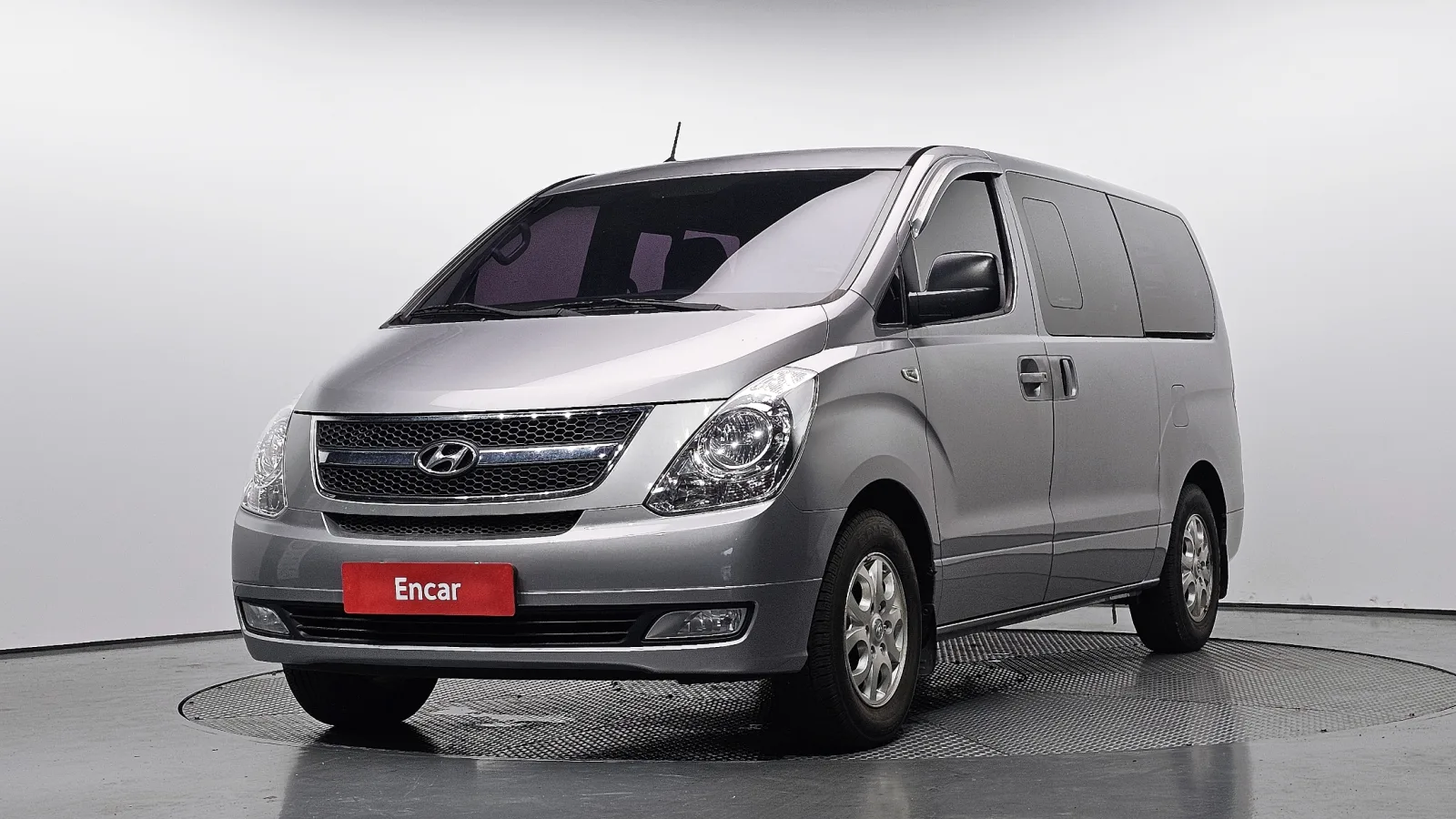 2016 Hyundai Starex