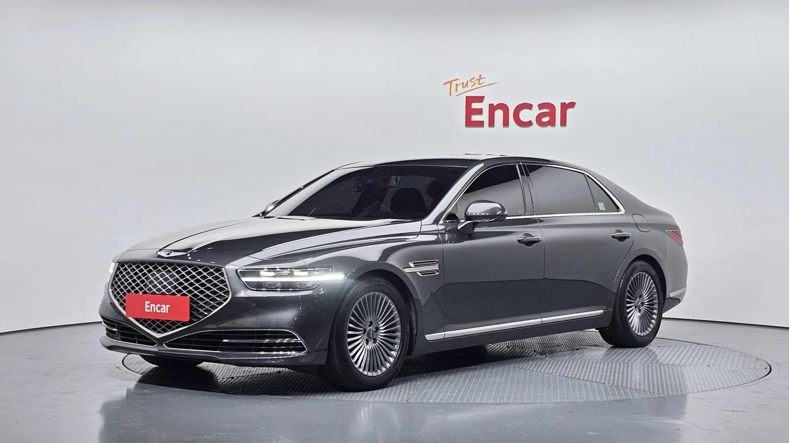 2019 Genesis G90