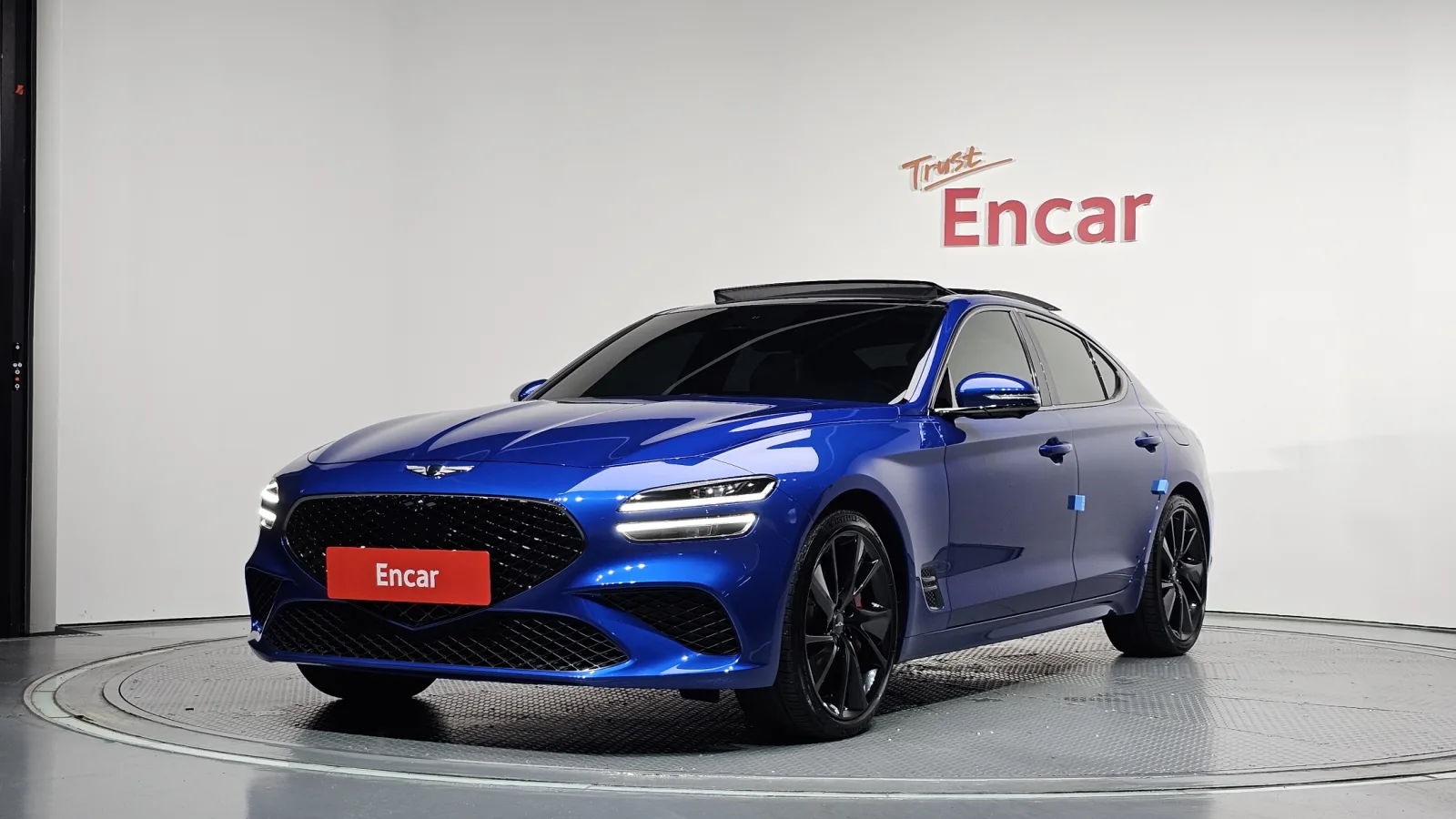 2023 Genesis G70