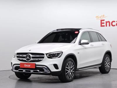2021 Mercedes-Benz GLC-Class