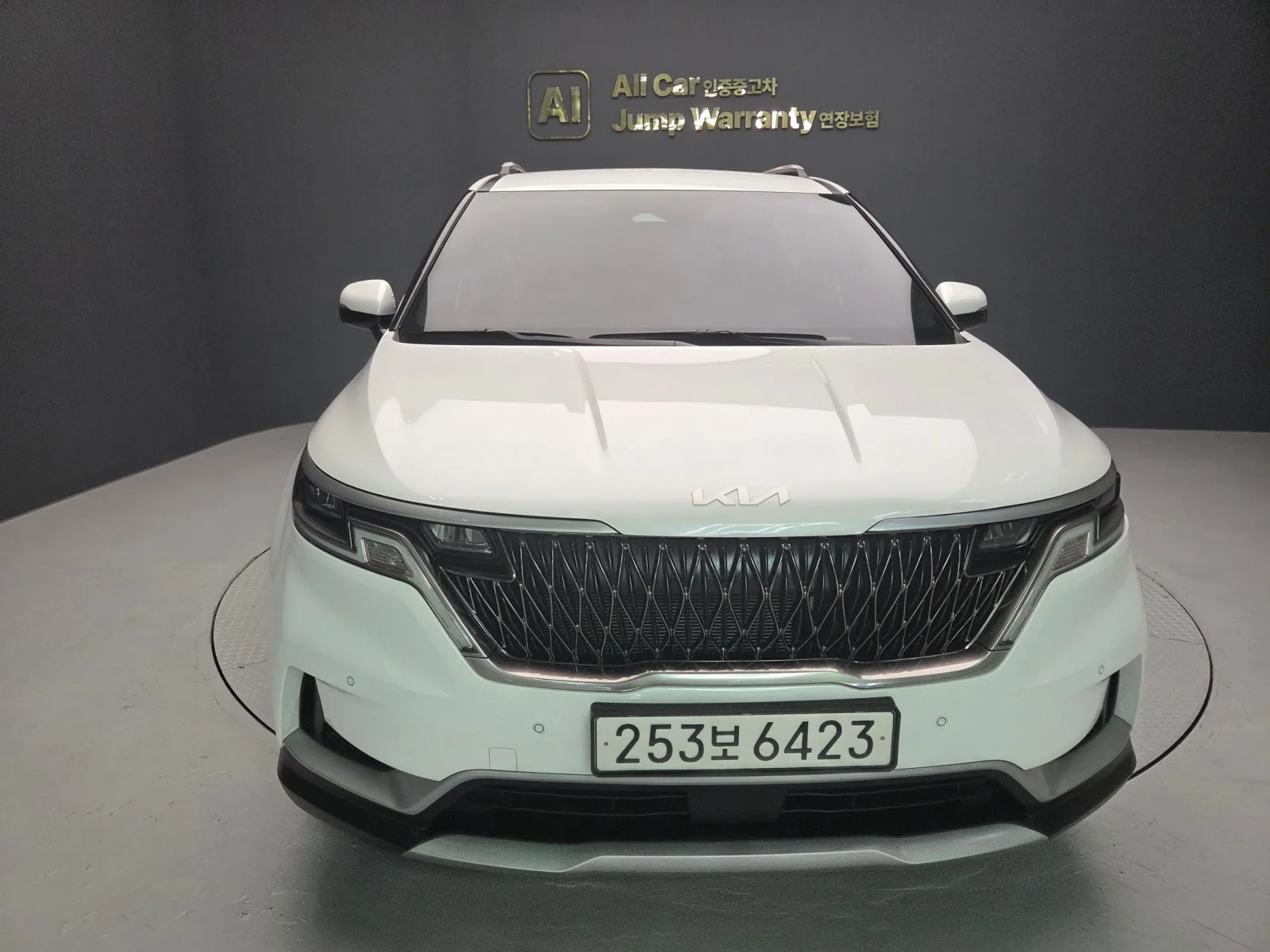 2023 Kia Carnival