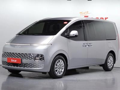 2025 Hyundai Staria