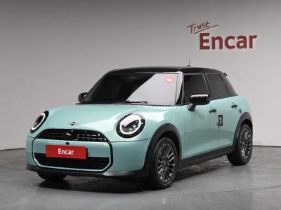 2025 MINI Cooper