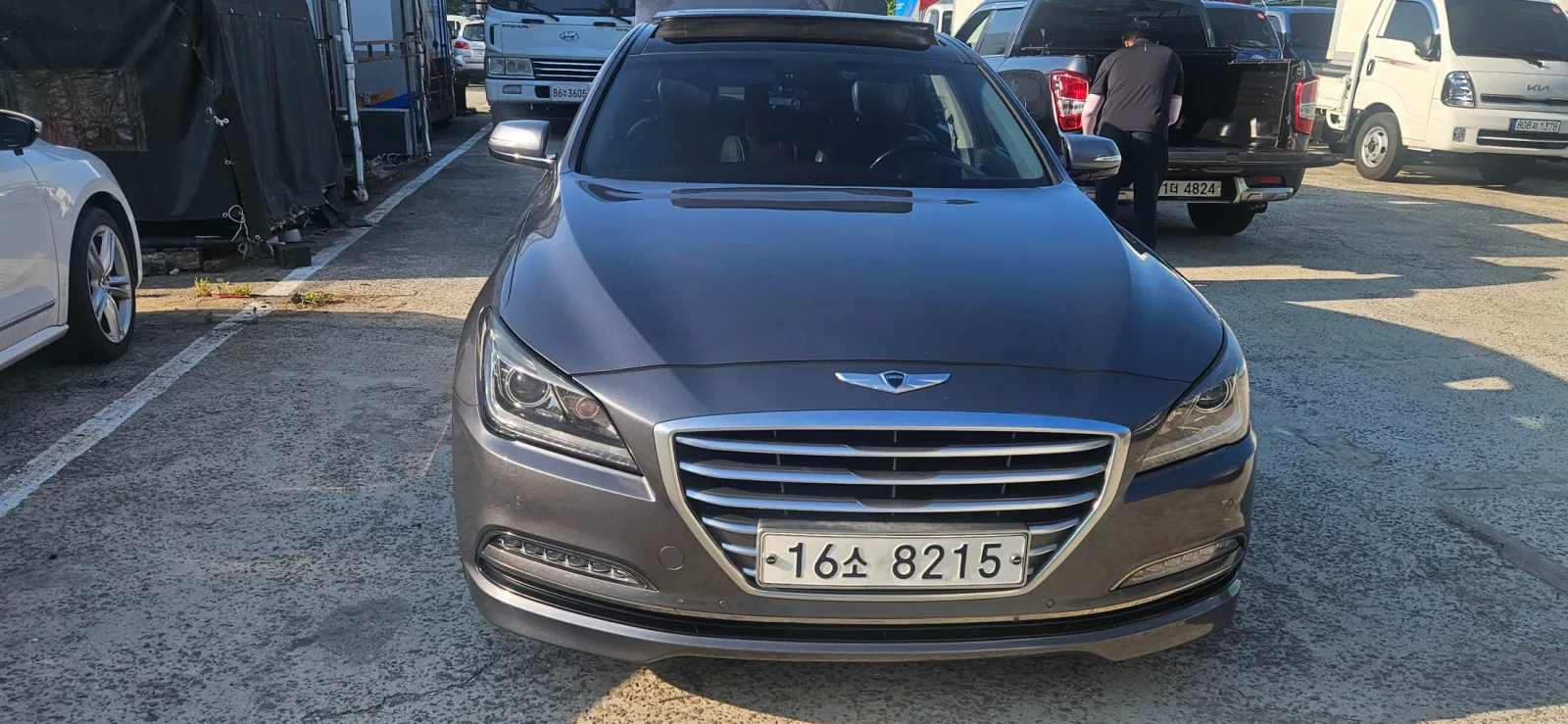 2016 Hyundai Genesis
