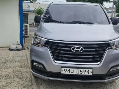 2020 Hyundai Starex