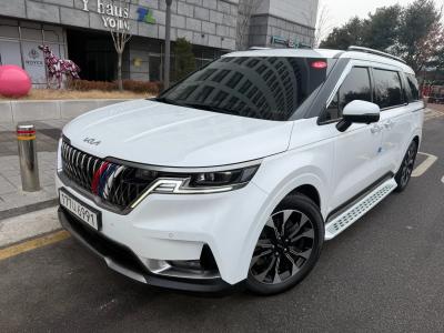 2023 Kia Carnival