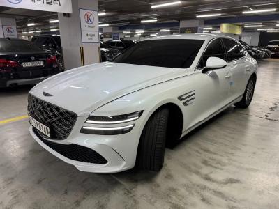 2026 Genesis G80