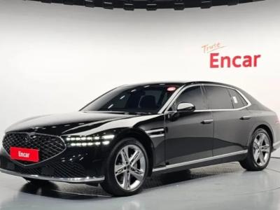 2023 Genesis G90