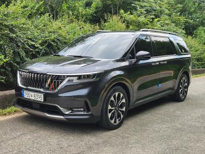 2023 Kia Carnival