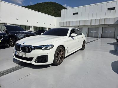 2023 BMW 5-Series