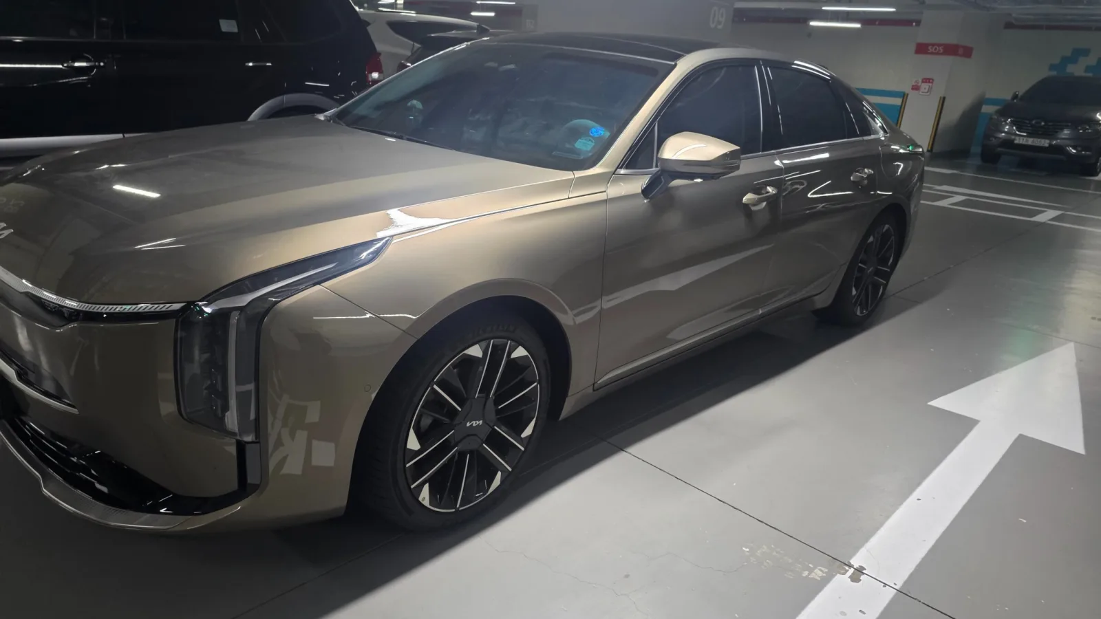 2025 Kia K8