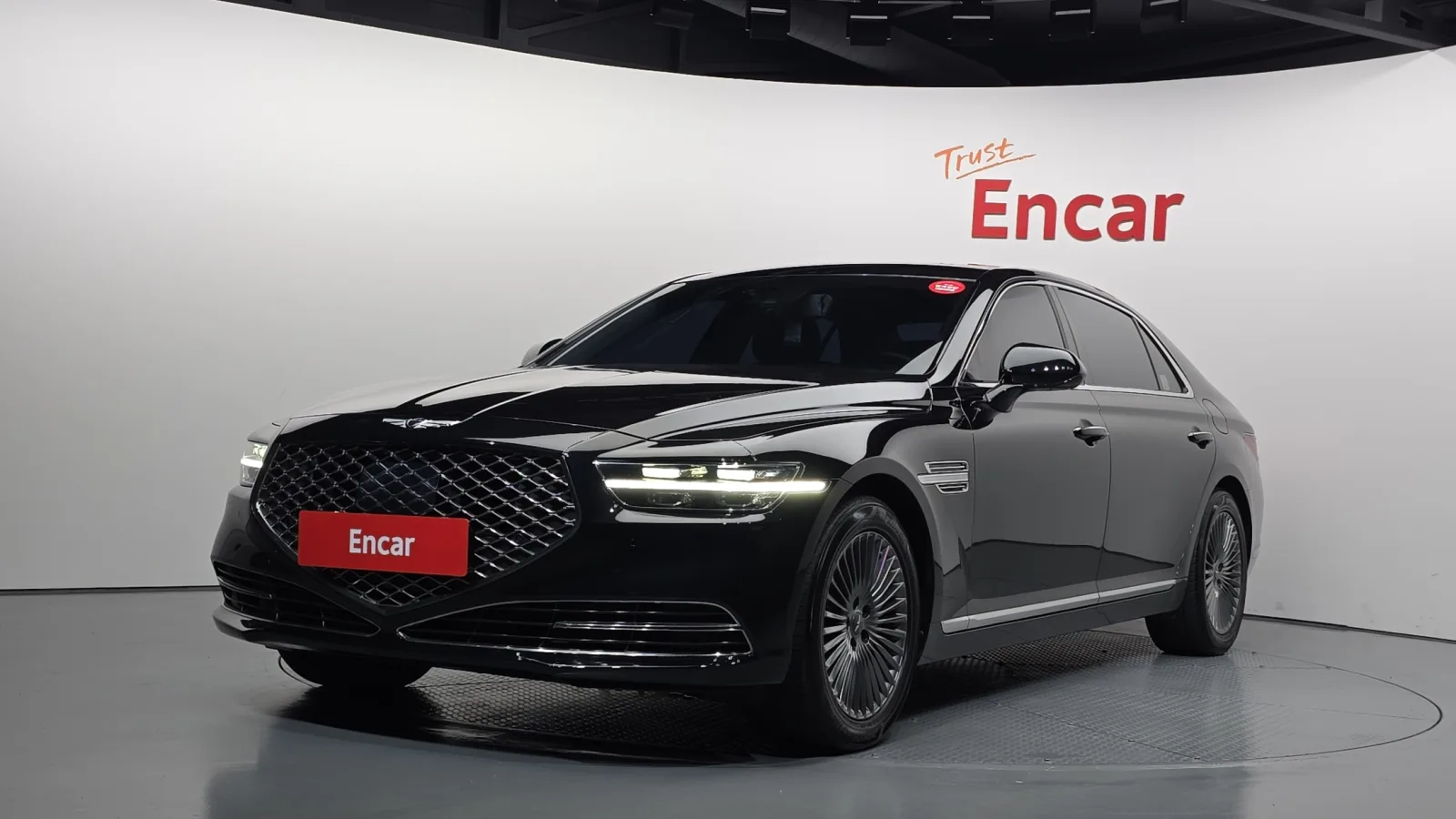 2020 Genesis G90