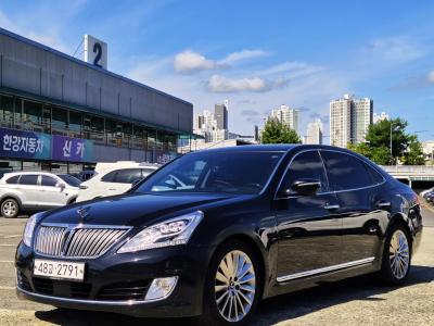 2015 Hyundai Equus