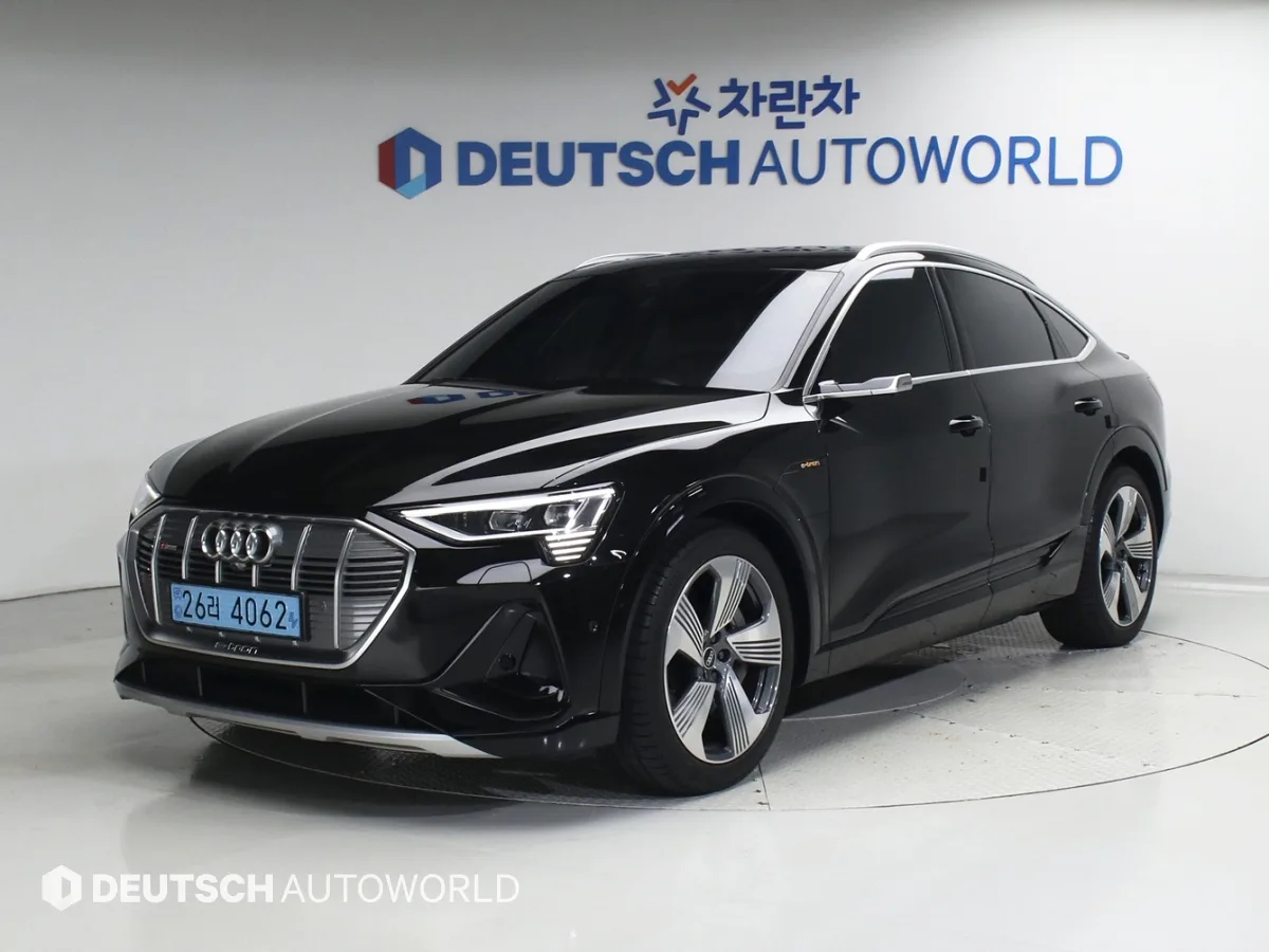 2022 Audi e-tron