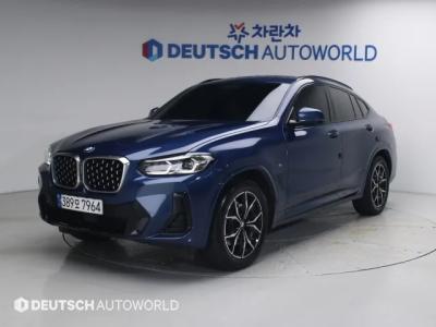 2023 BMW X4