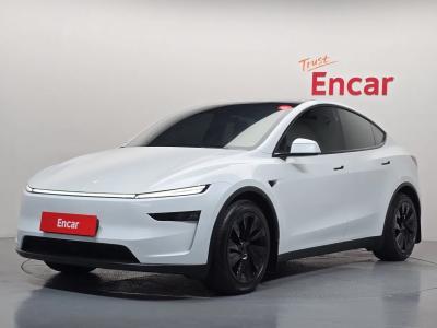 2025 Tesla Model Y