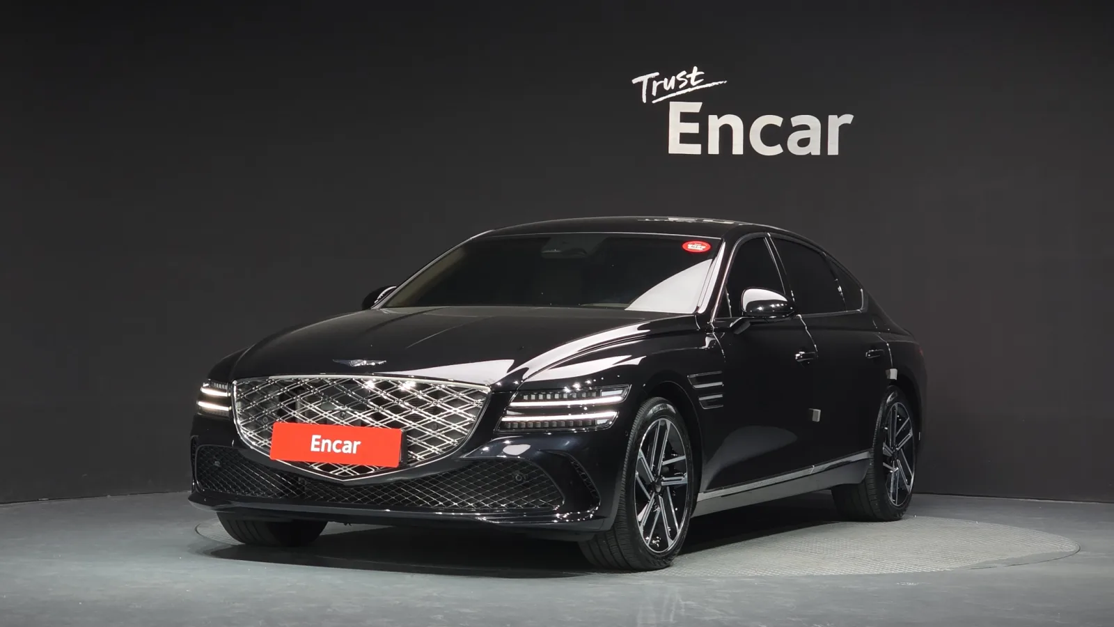 2025 Genesis G80