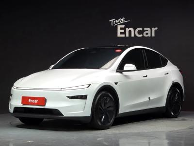 2025 Tesla Model Y
