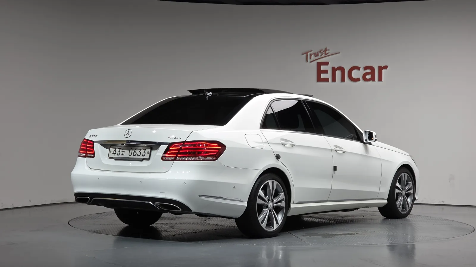 2015 Mercedes-Benz E-Class