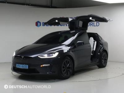 2025 Tesla Model X