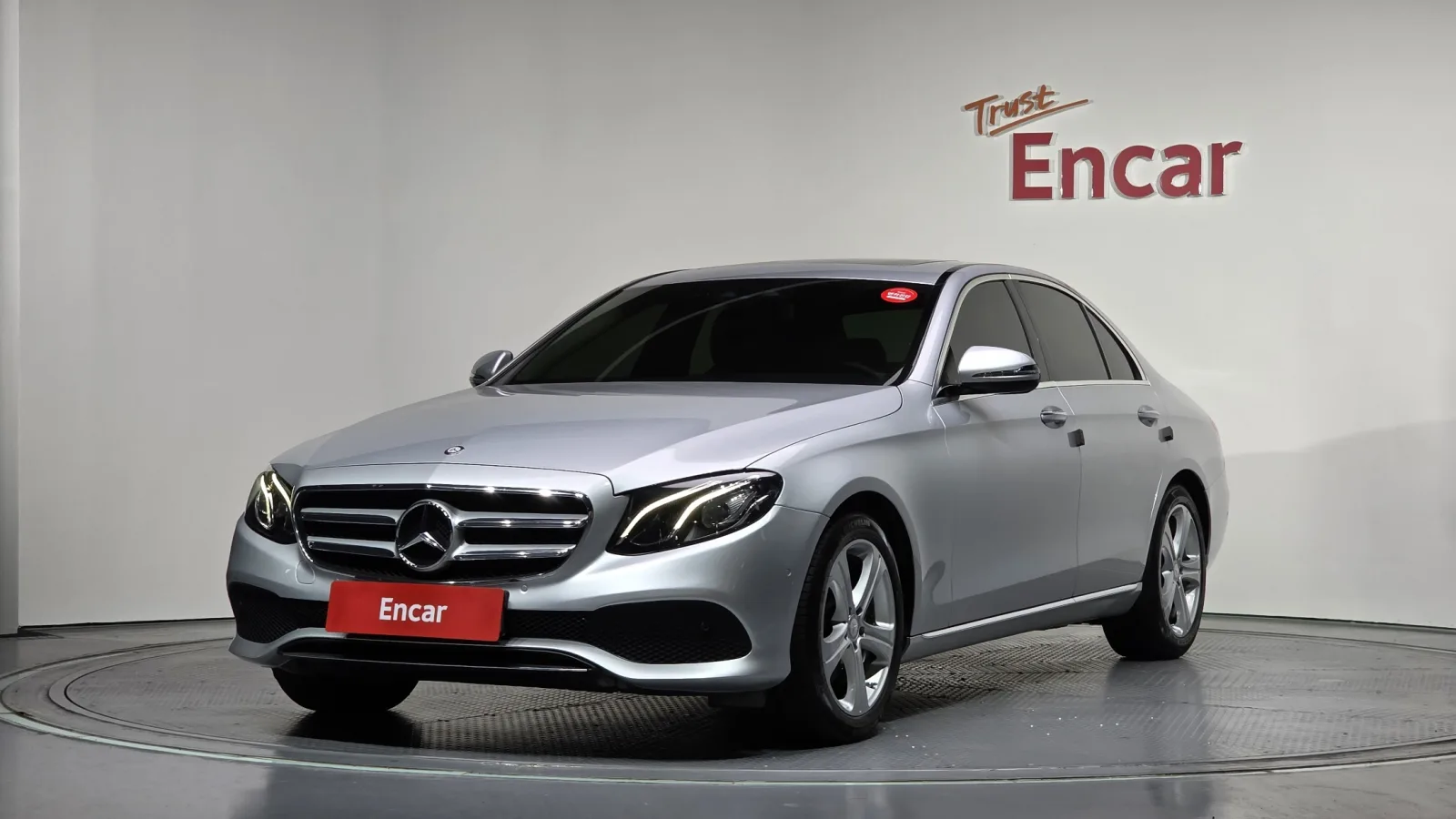 2017 Mercedes-Benz E-Class