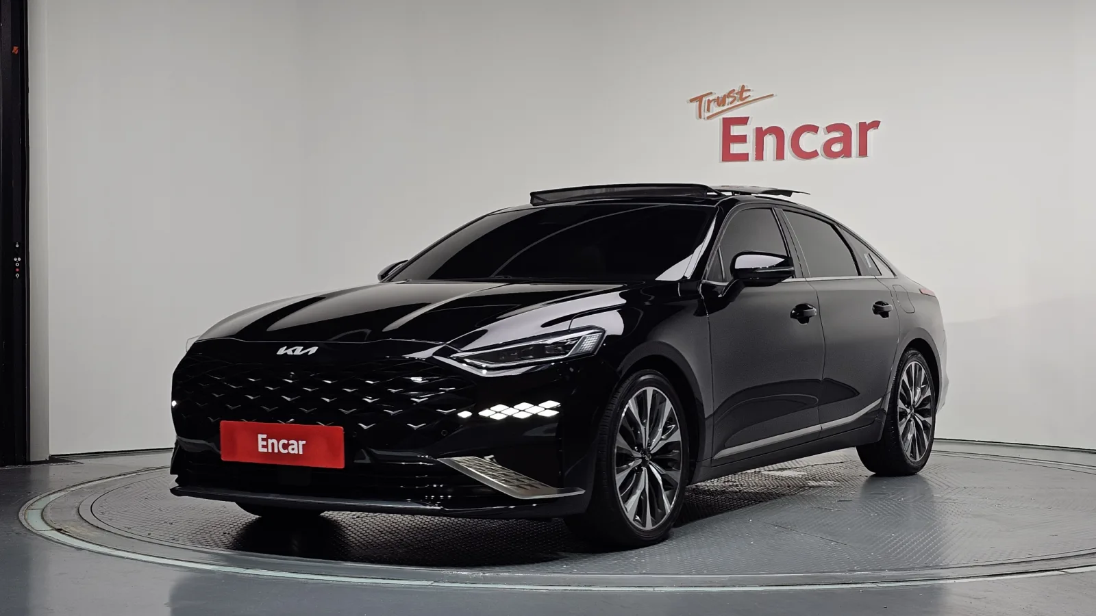 2022 Kia K8
