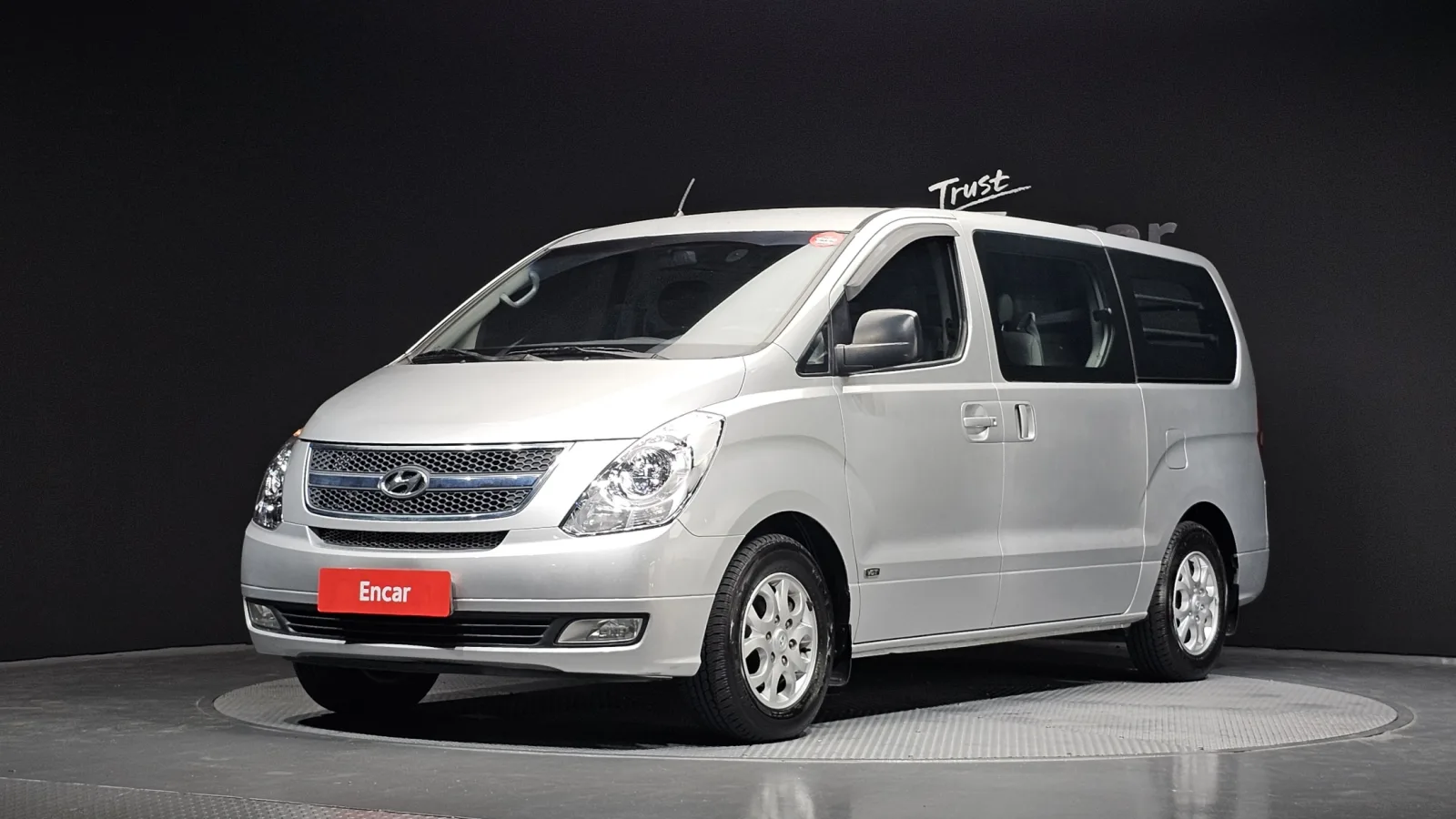 2008 Hyundai Starex