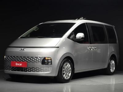2022 Hyundai Staria