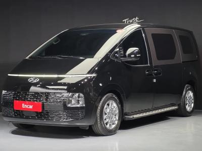 2024 Hyundai Staria