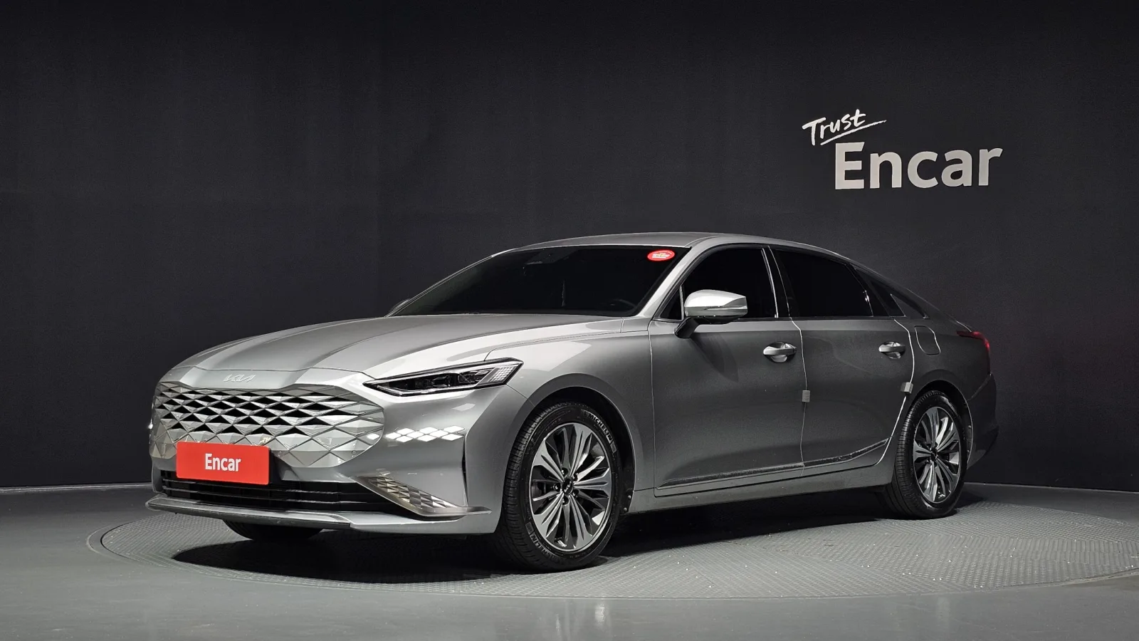 2022 Kia K8