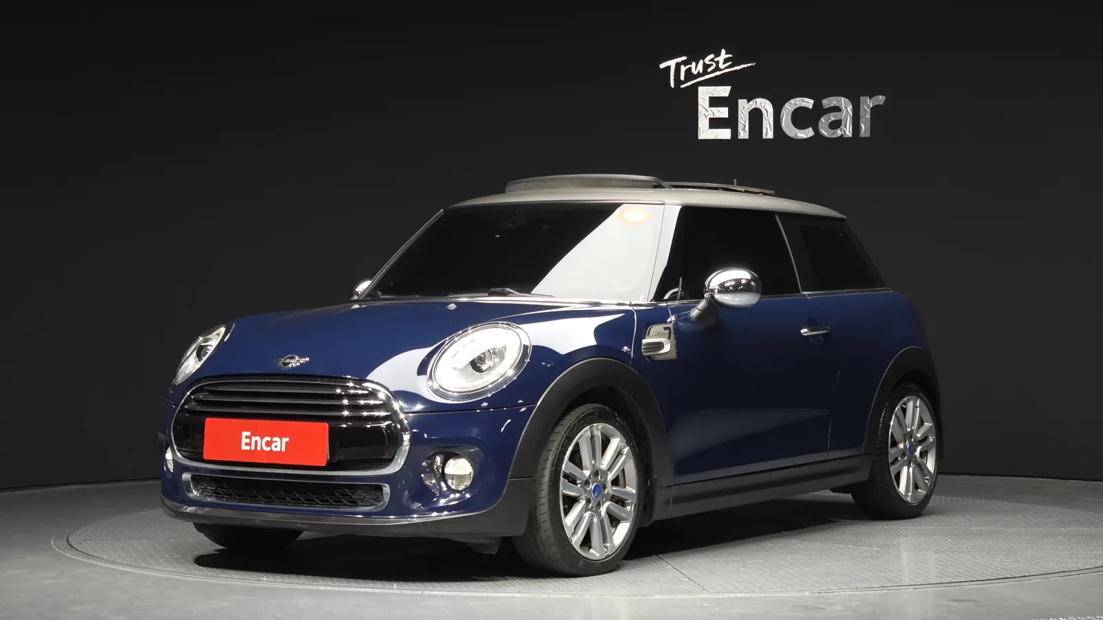 2017 MINI Cooper