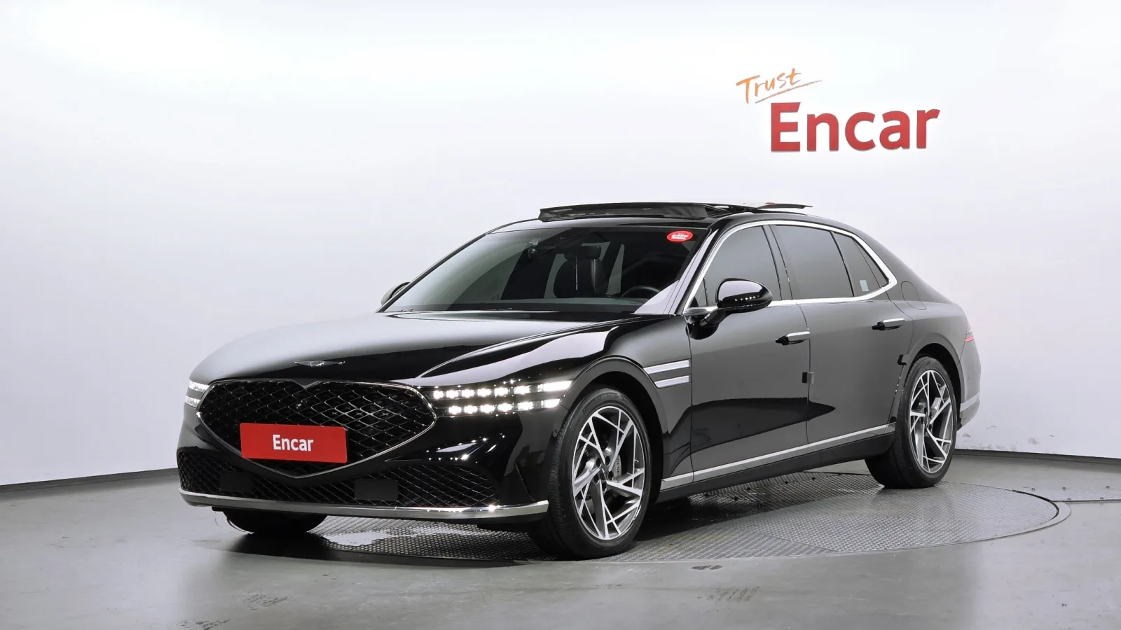 2022 Genesis G90