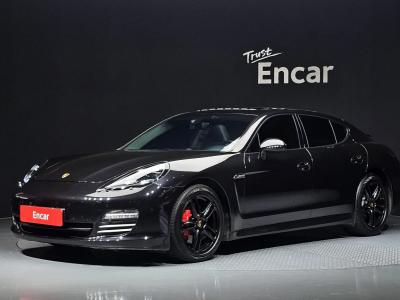 2013 Porsche Panamera