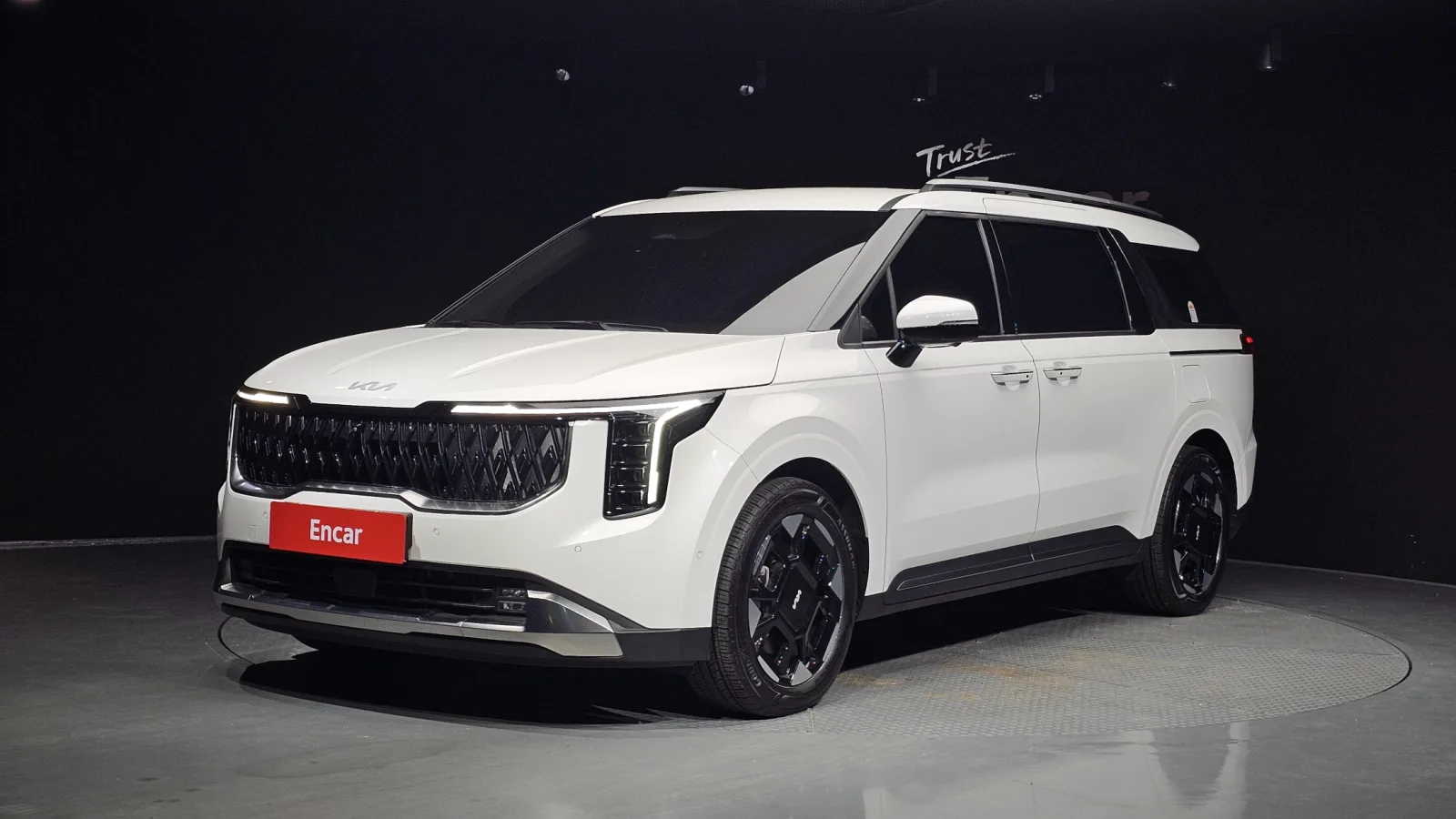 2025 Kia Carnival