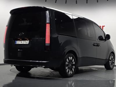 2023 Hyundai Staria