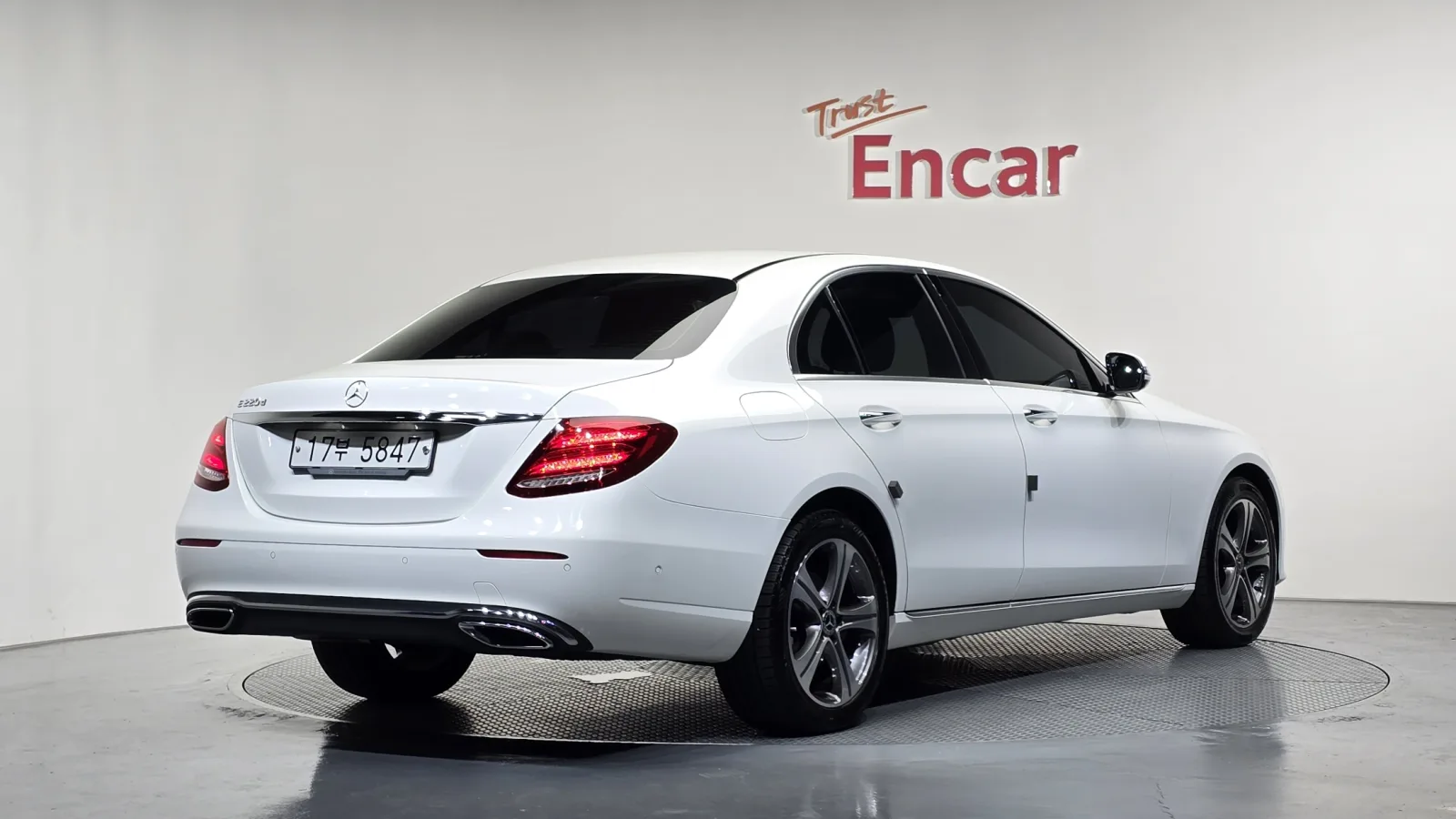 2019 Mercedes-Benz E-Class