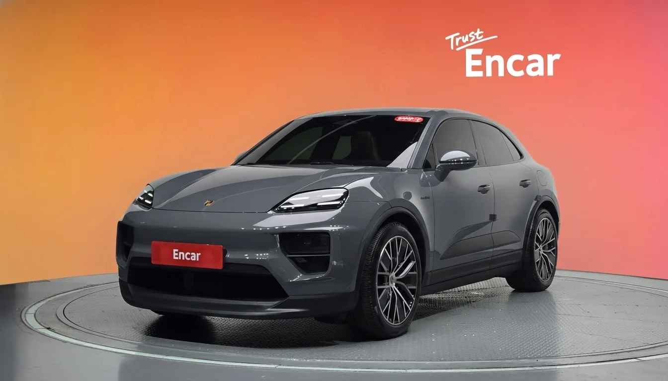 Porsche Macan 2025