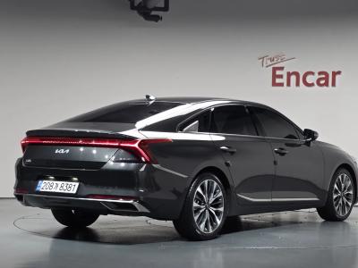 2023 Kia K8