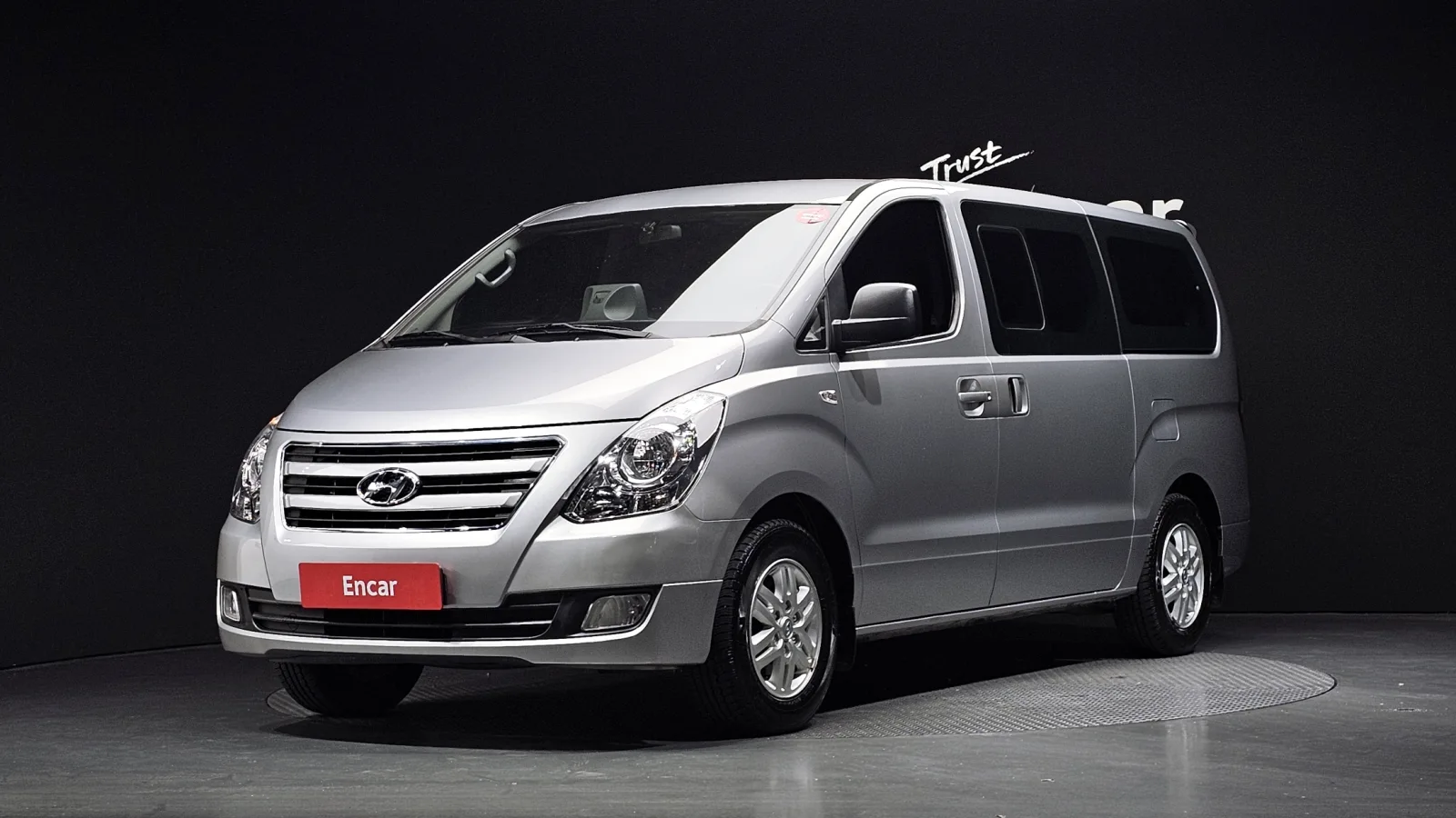 2018 Hyundai Starex