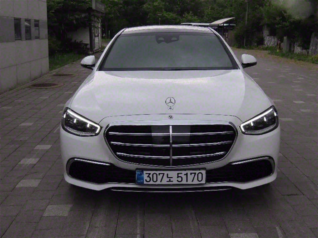 2025 Mercedes-Benz S-Class
