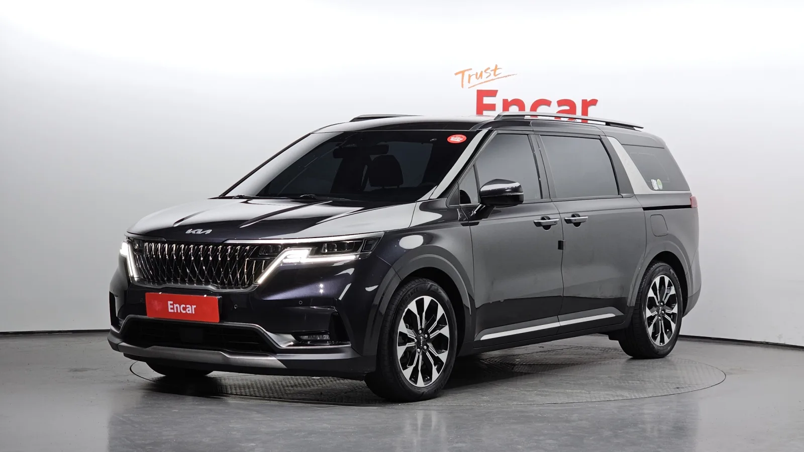 2023 Kia Carnival
