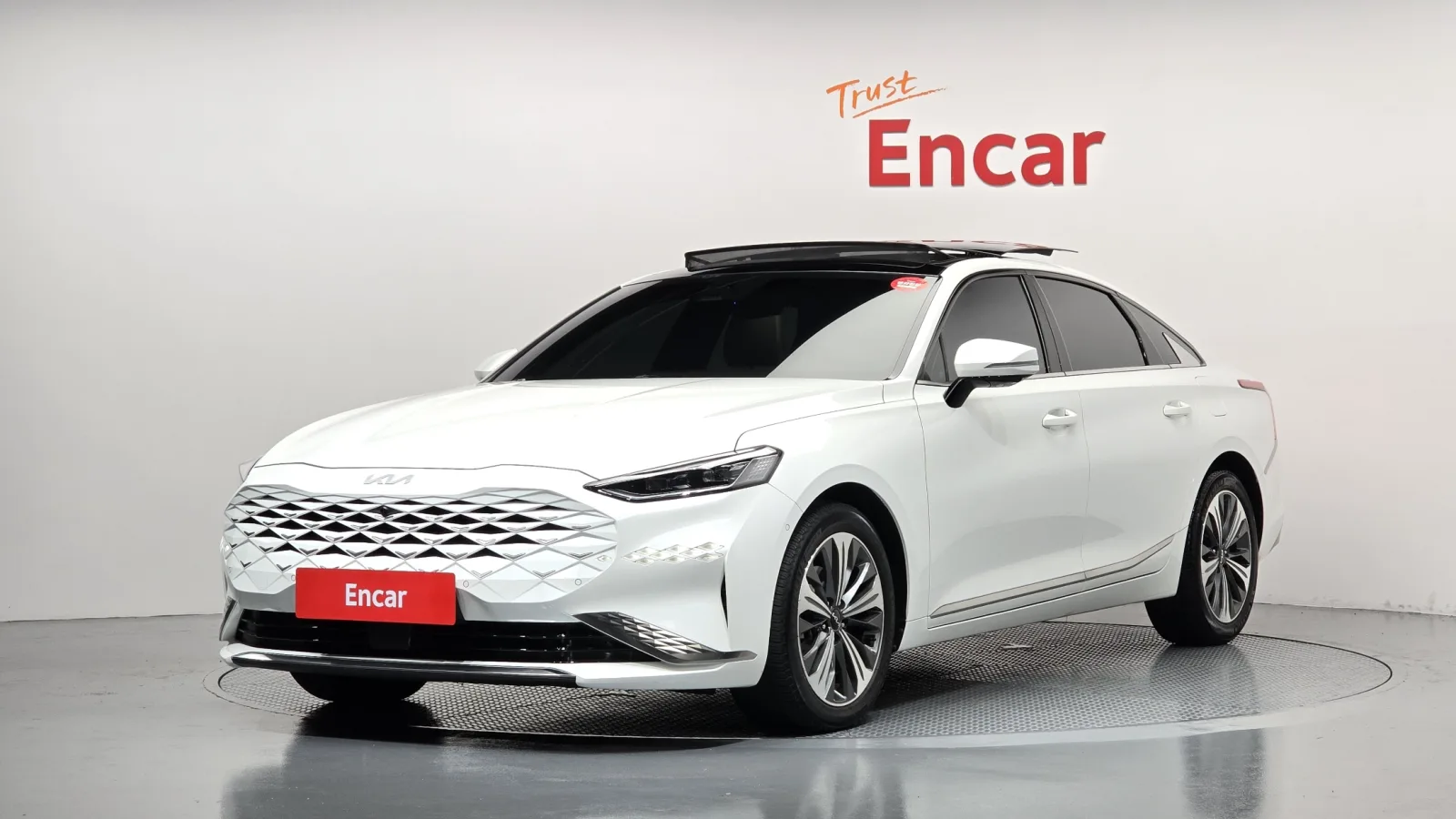 2023 Kia K8