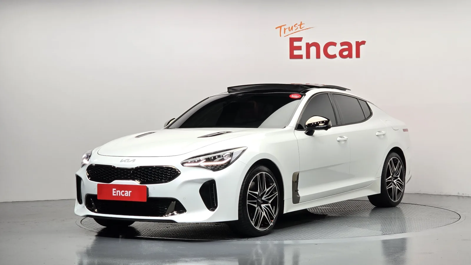 2023 Kia Stinger