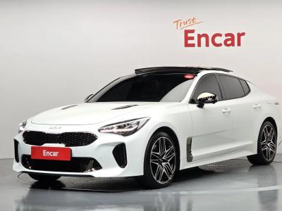2023 Kia Stinger