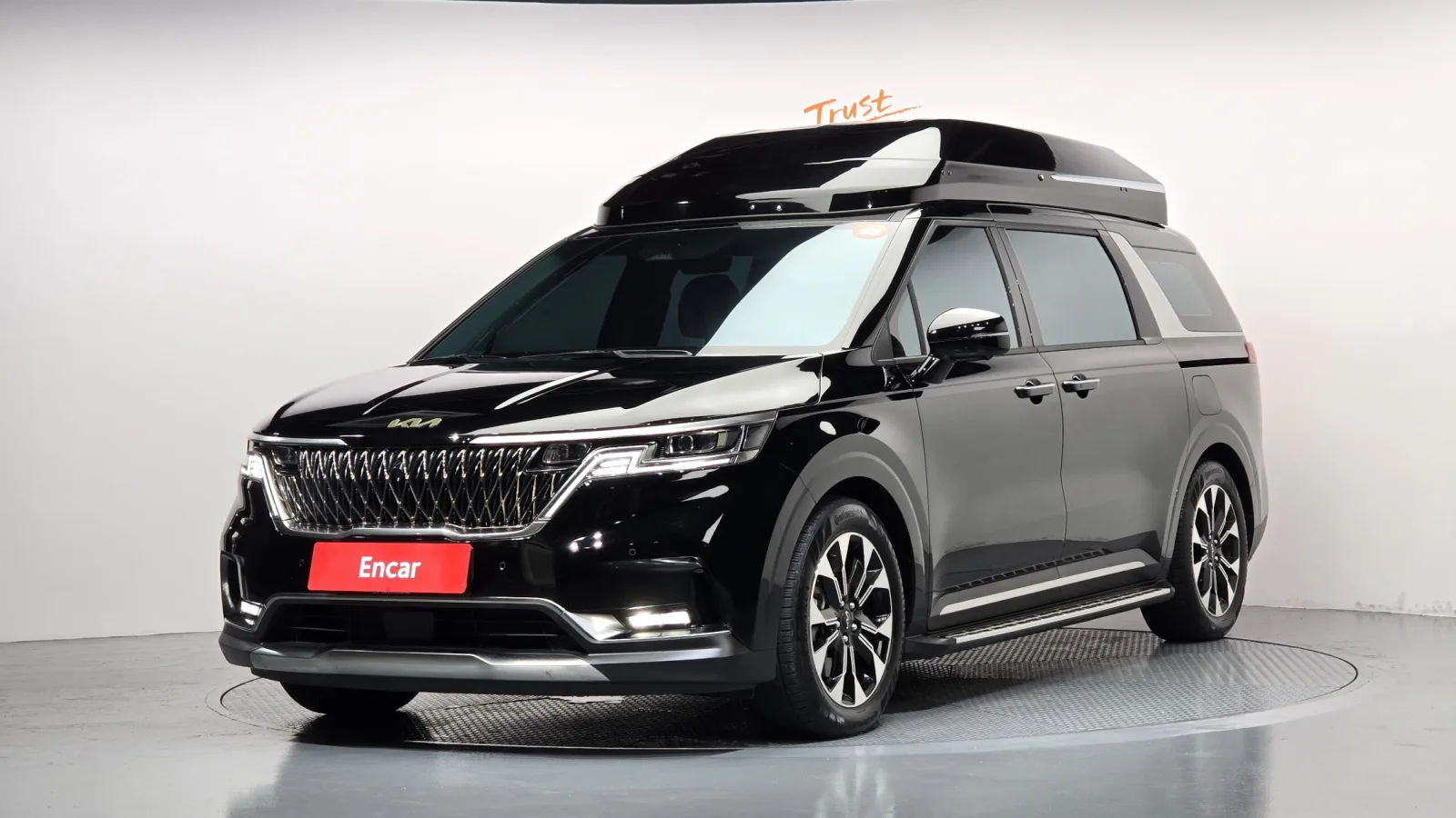 2023 Kia Carnival