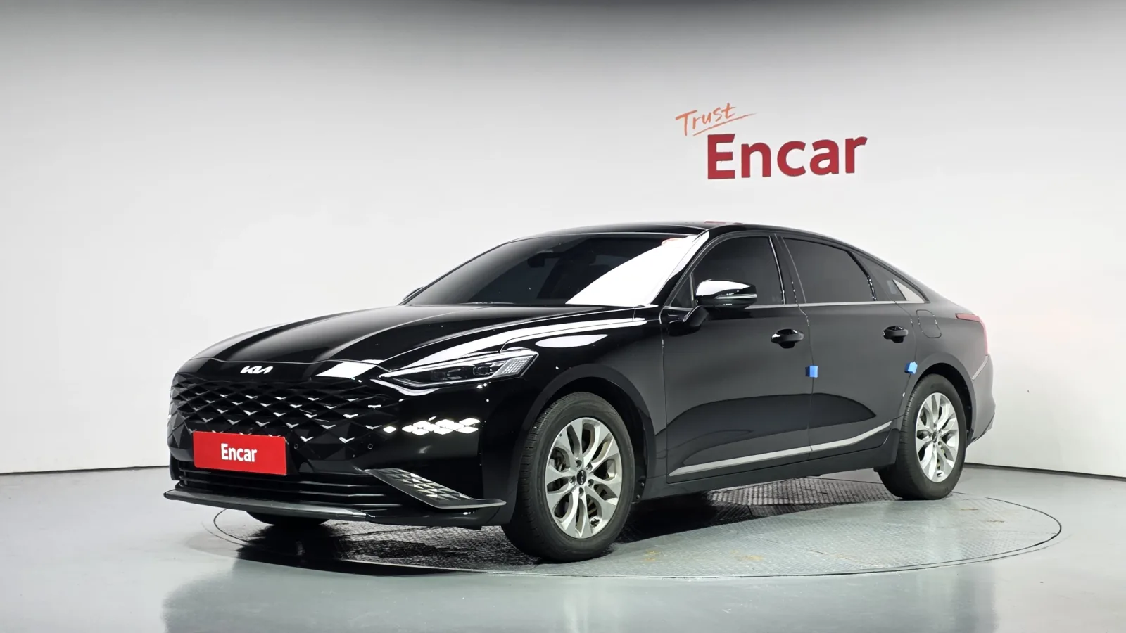 2022 Kia K8