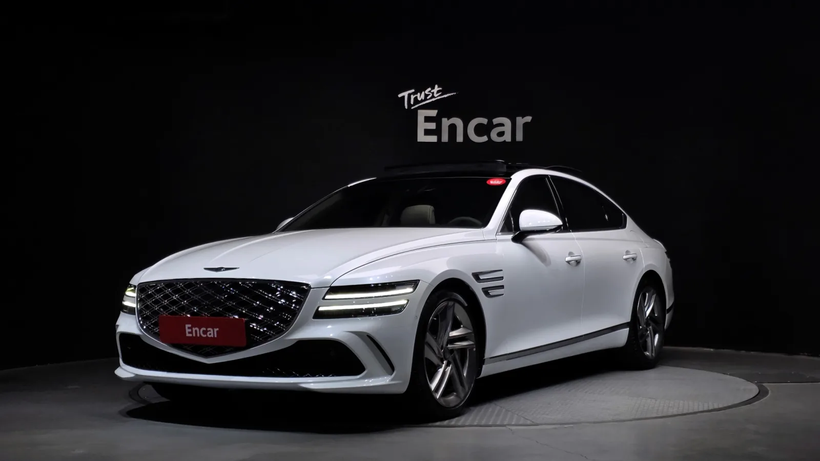 2025 Genesis G80