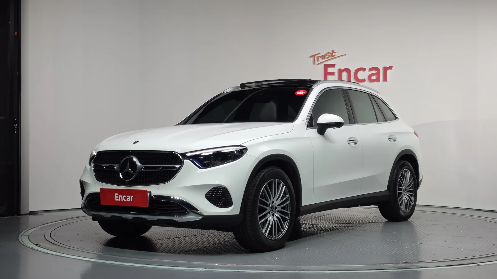 2026 Mercedes-Benz GLC-Class