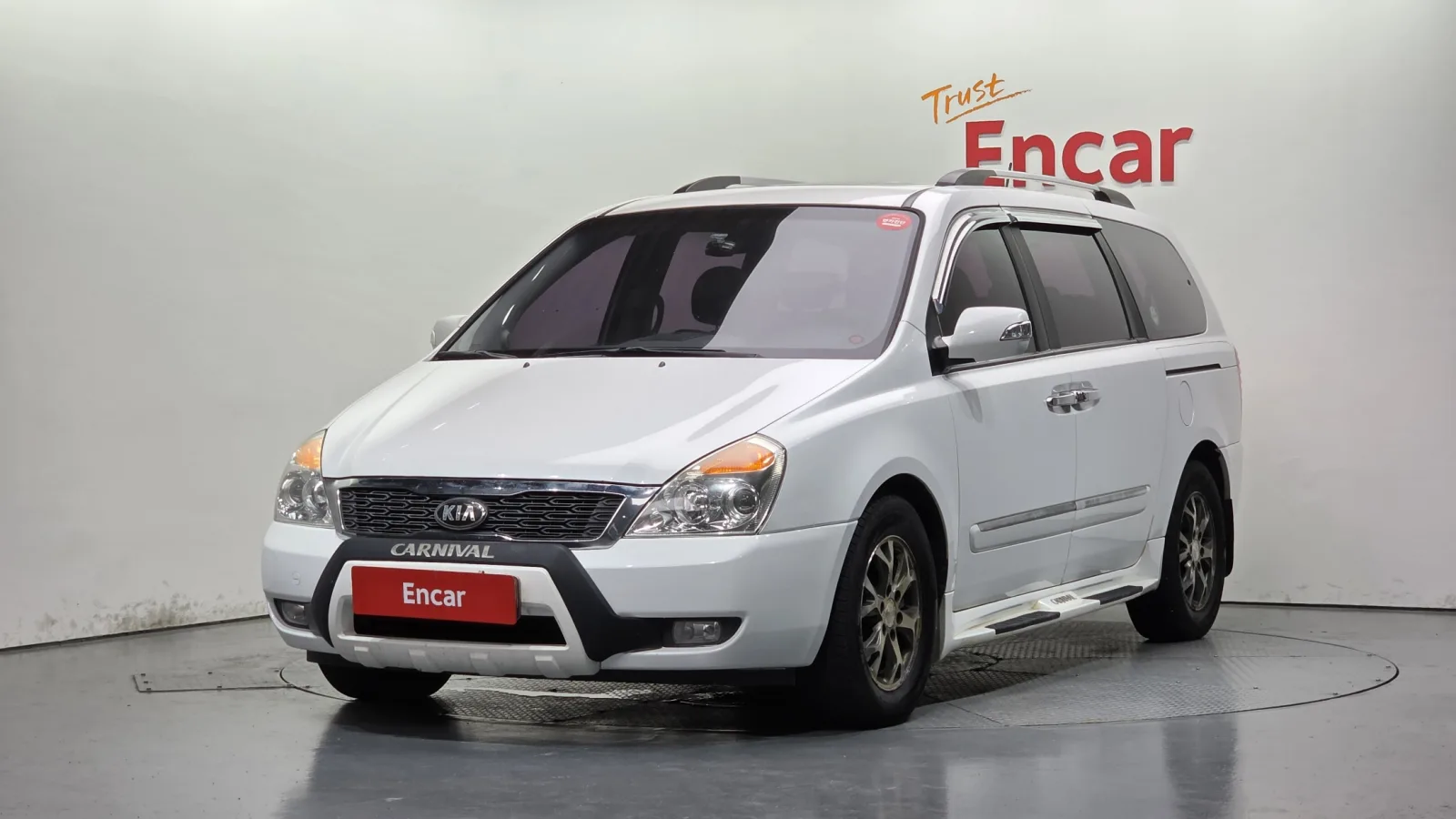 2014 Kia Carnival