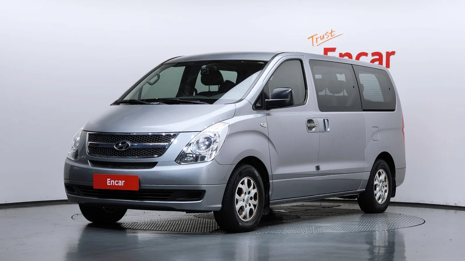 2013 Hyundai Starex